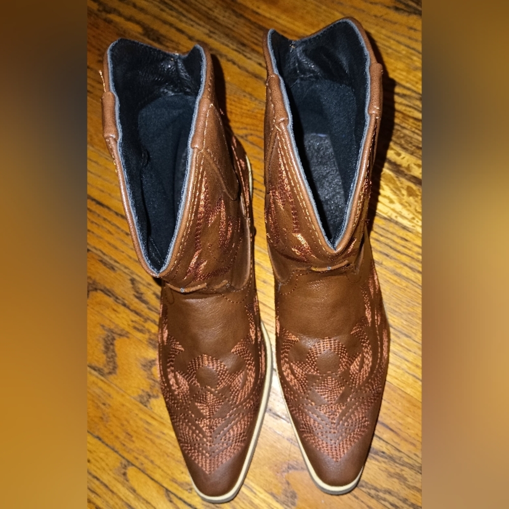cowboy boots color brown #6w